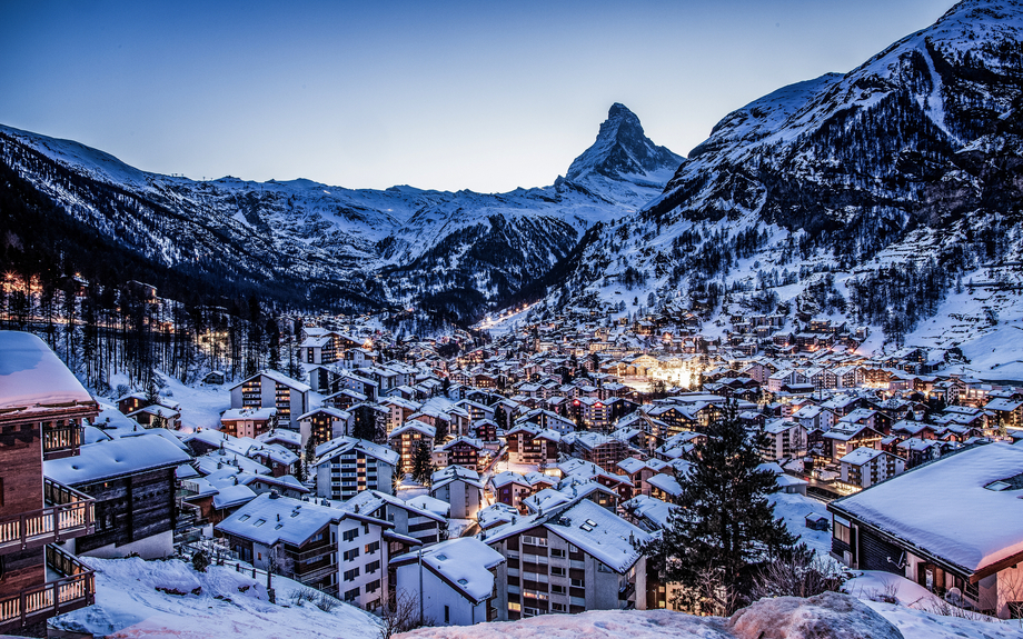 Aussicht auf den Matterhorngipfel von Zermatt
